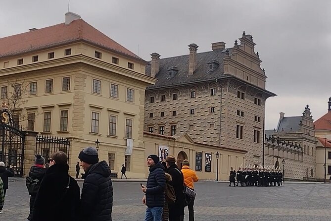 Prague Castle Tour - Prague Castle complex: what you see, and what you do not