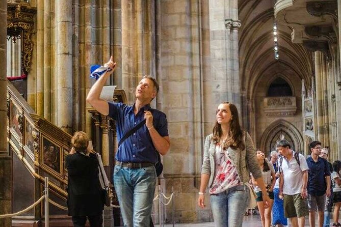 Prague Castle Tour Including Admission Ticket - 2.5 Hour - Charles Bridge to Golden Lane, a Route That Actually Makes Sense