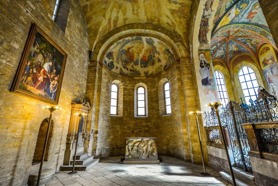 Prague Castle Tour With Tickets - Where Prague Castle fits in, and what the 210 minutes really covers