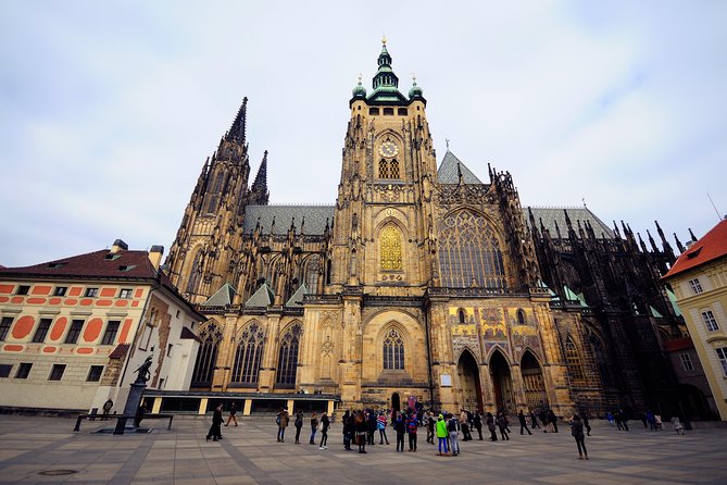 Prague Castle Walking Tour - St. George’s Basilica and the Old-Convent Atmosphere
