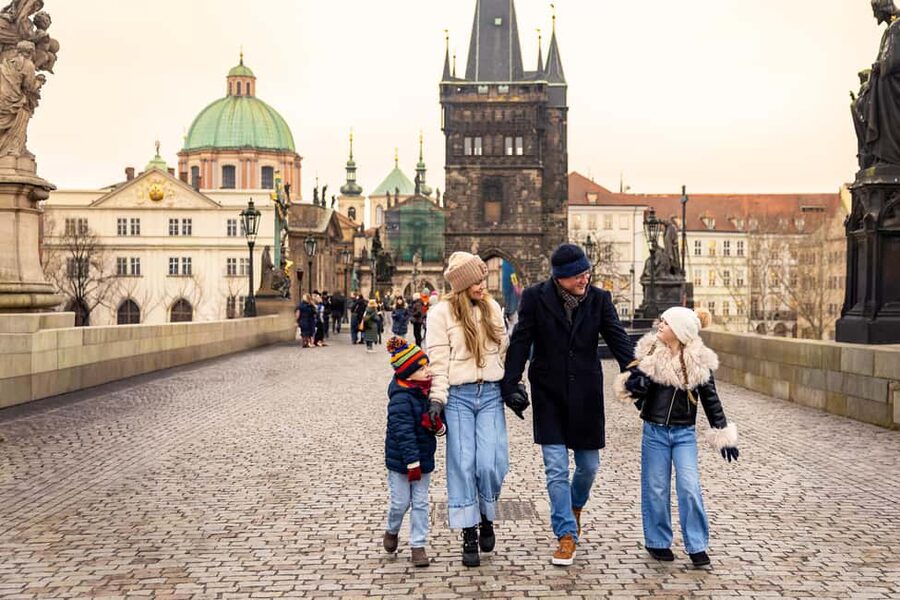 Prague: Christmas/Easter Markets Tour with Photoshoot - Who should book this market photoshoot tour (and who might skip)