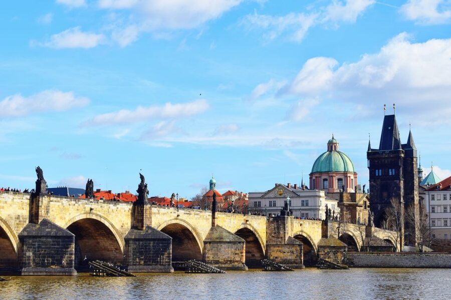 Prague City: 1-Hour Orientation Tour by Bus - Why this 1-hour Prague bus loop is a smart first step