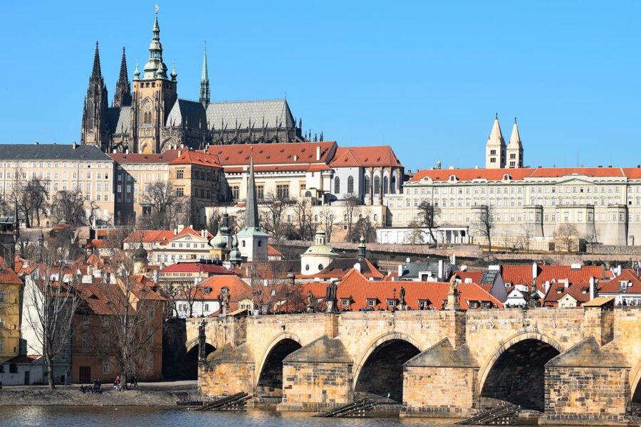 Prague City: 1-Hour Orientation Tour by Bus - Audio commentary in 26 languages, and how to make it work