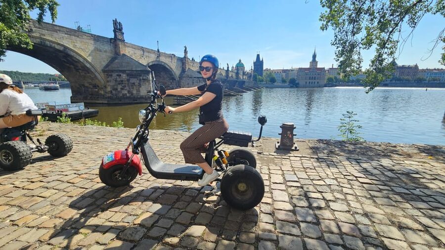 Prague: City Highlights Tour by Electric Trike - Electric trike sightseeing that actually saves your feet