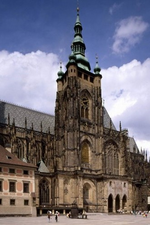 Prague City Pass 30-Day Ticket - The Free Guided Bus Tour From the Velvet Revolution Area