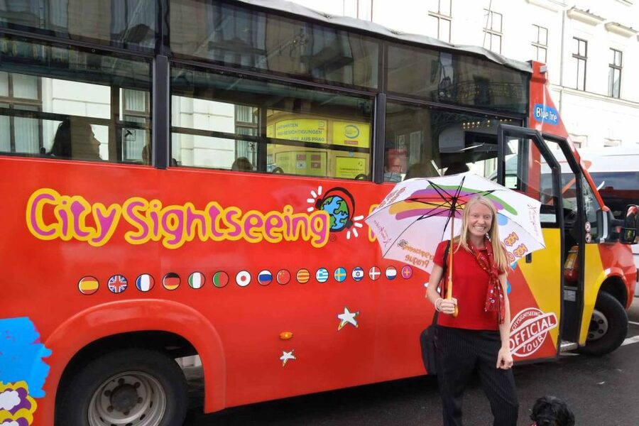 Prague: City Sightseeing HOHO Bus Tour & Optional Boat Tour - The Optional Vltava Boat Cruise: 55 Minutes of River Views