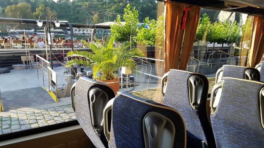 Prague: City Tour and Dinner Cruise with Hotel Pickup - Who This Tour Suits Best in Prague