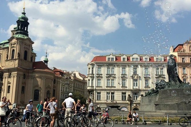 Prague: Classic City Bike Tour (small groups) - Kampa Park break: a short pause, with real-world options
