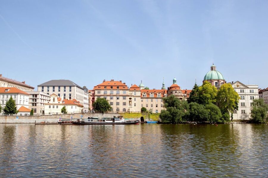 Prague Cruise: 1-Hour on the River Vltava - FAQ