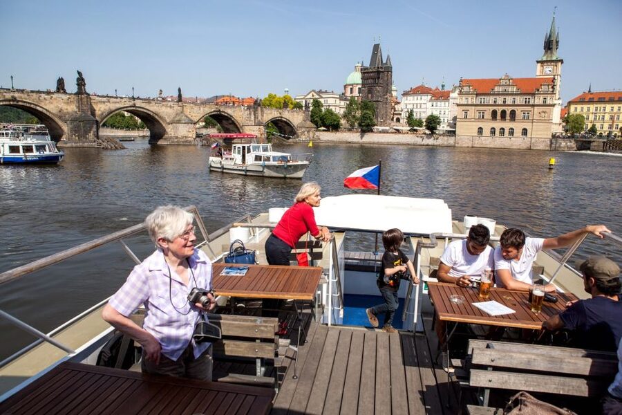 Prague Cruise: 1-Hour on the River Vltava - The 1-Hour Vltava Route: What You Can Expect to See