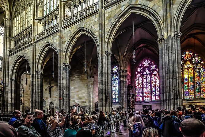Prague DeLuxe Tour: Views, Hidden Gems, Tastings & River Cruise - Prague Castle courtyards and St. Vitus Cathedral exterior time