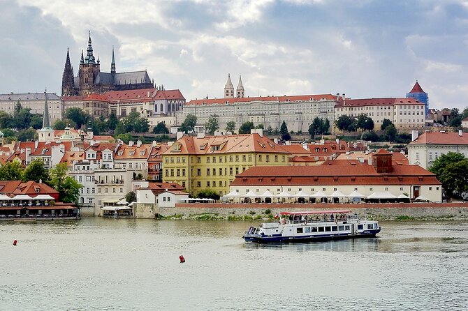 Prague DeLuxe Tour: Views, Hidden Gems, Tastings & River Cruise - Lobkowicz Palace toast: wine or soft drink with a view