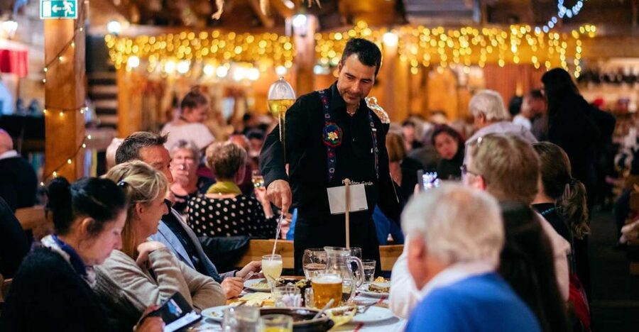 Prague: Evening Folklore Garden Party with Traditional Menu - The welcome drink: medovina, Moravian honey mead