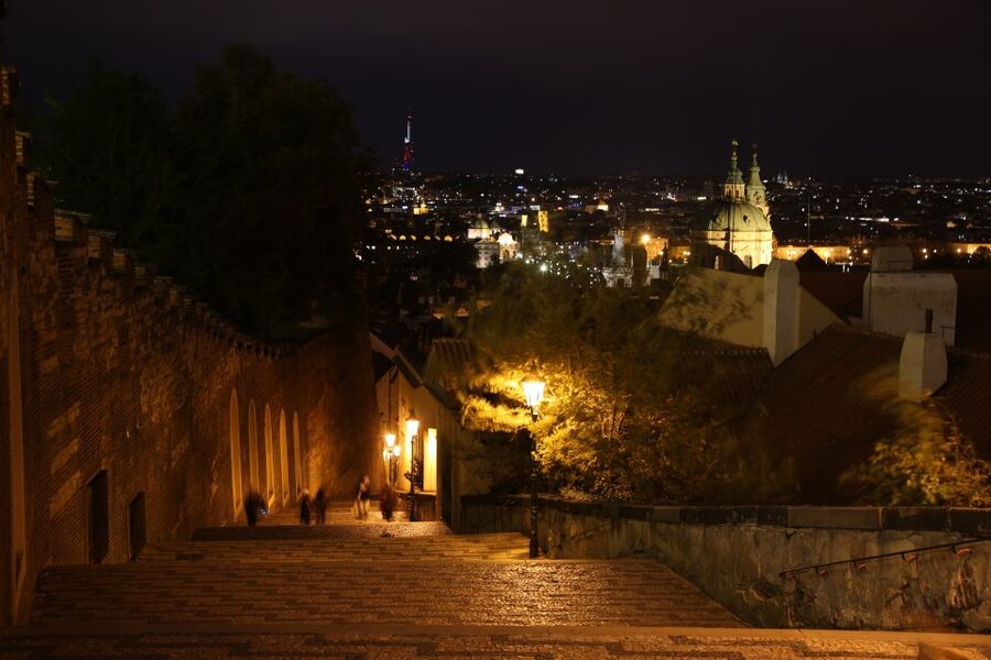 Prague: Evening Photography Tour by Car - Lesser Town and Charles Bridge: getting both sides without turning it into a marathon