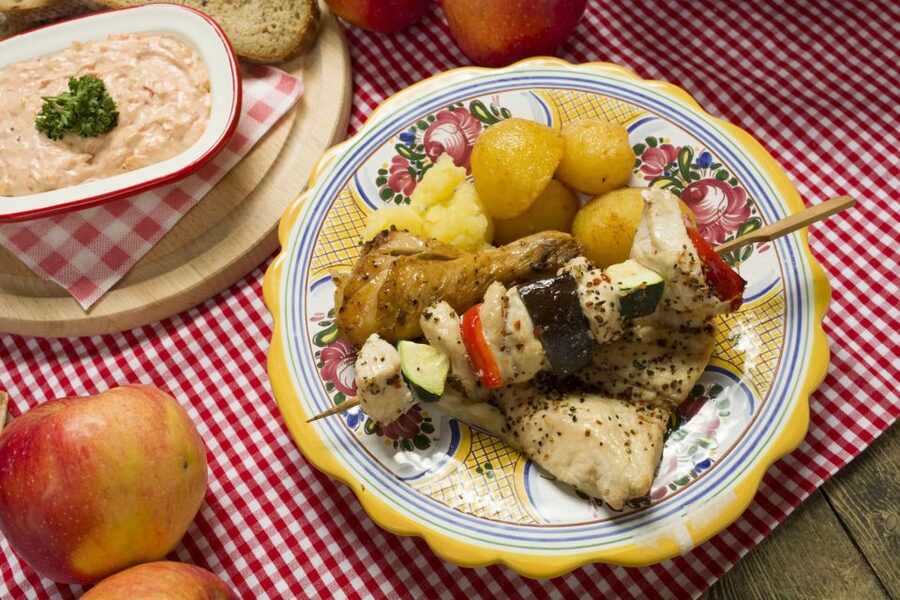 Prague: Folkloric Dinner Show with Unlimited Drinks - The Folkloric Show: Bohemian and Moravian Songs, Mazurka Lessons, and Sing-Alongs