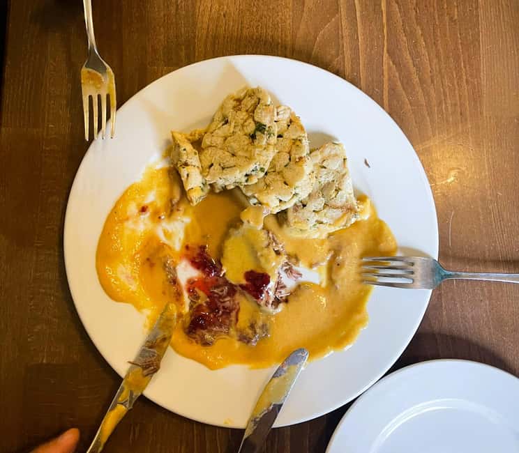 Prague: Food tasting tour of Hidden Gems (Small Groups) - Small Group Pace: What Three Hours Feels Like in Real Life