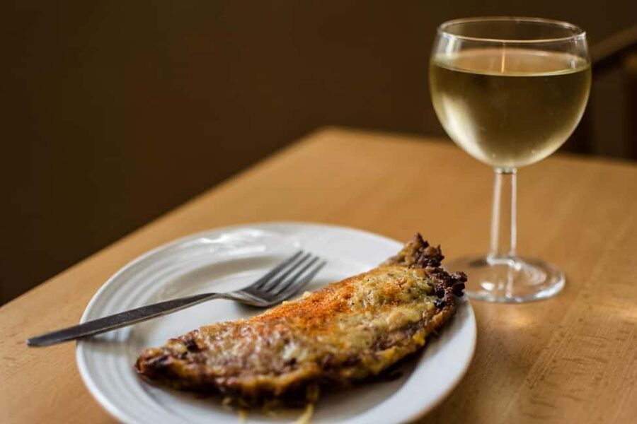 Prague: Food Tour with 10 Tastings of Classic Czech Dishes - Gingerbread Finale: Freshly Baked Artisanal Flavor With a Czech Sweet Finish