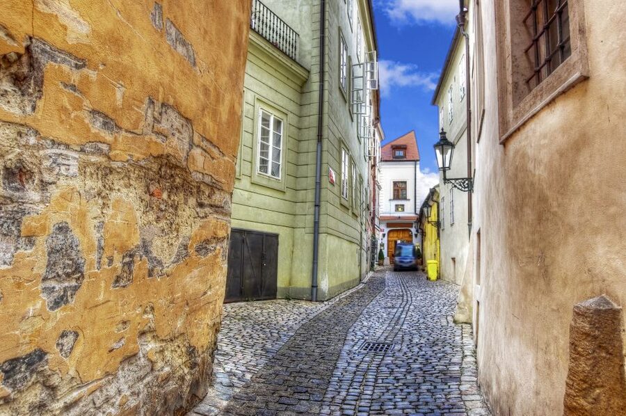 Prague: Full-Day Tour with Lunch and River Boat Cruise - Typical Czech Lunch: A Real Break, Not an Afterthought