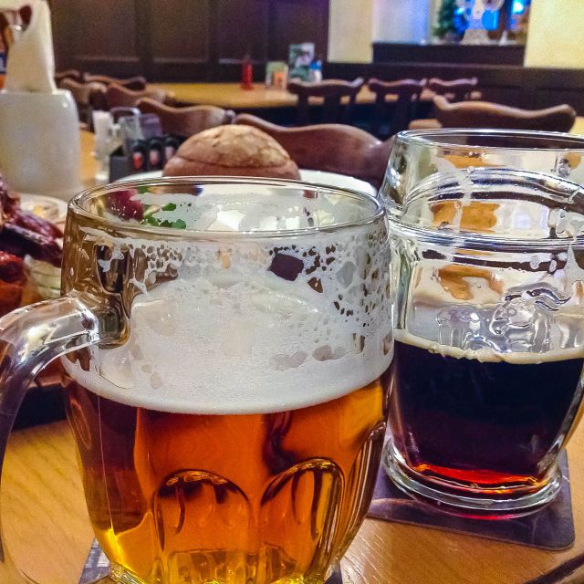 Prague: Full-Day Tour with Lunch and River Boat Cruise - Where You Meet, How the Day Flows, and What to Expect From the Schedule