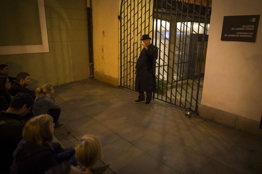 Prague: Ghosts and Legends of the Old Town Evening Tour - Stop-by-stop: where the stories land in the Old Town