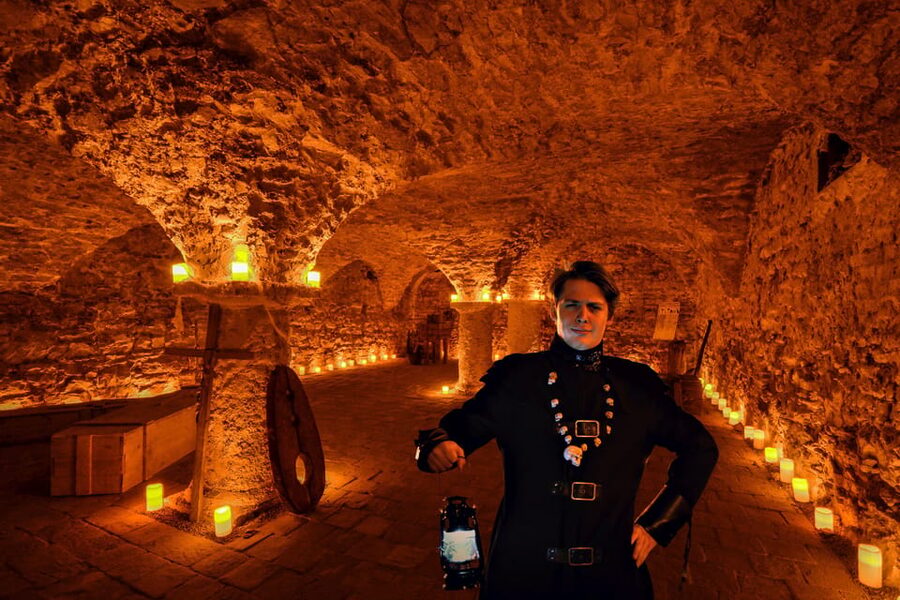 Prague: Ghosts, Legends, Medieval Underground & Dungeon Tour - The Two Longer Secret Stops: Where the Dark Stories Get the Spotlight