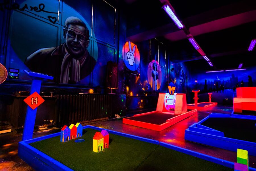 Prague: Glow Golf Mini Golf Game by UV Light - Who should book this, and who should skip it