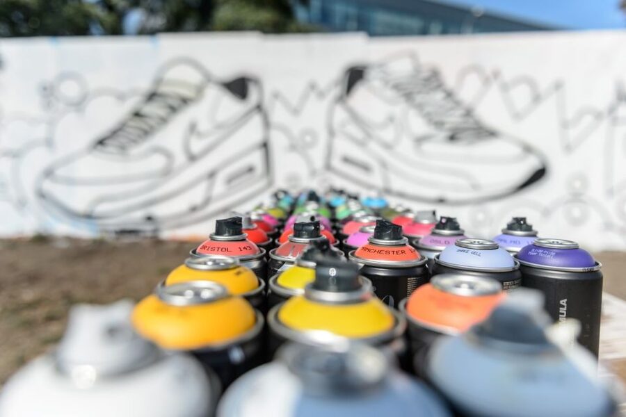 Prague Graffiti Workshop For Groups & Team-Building Groups - Key things you’ll notice fast