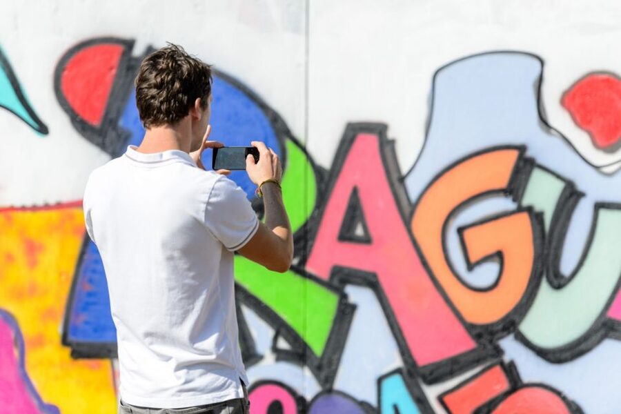 Prague Graffiti Workshop For Groups & Team-Building Groups - Your black wall, your tools: why the gear is a big deal