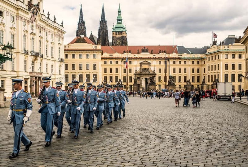 Prague Grand 2,5 hour + 2 hour exterior walking tour - Pace, comfort, and who this tour fits best