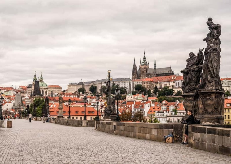 Prague Grand 2,5 hour + 2 hour exterior walking tour - Practical tips so you enjoy the walk, not just the photos