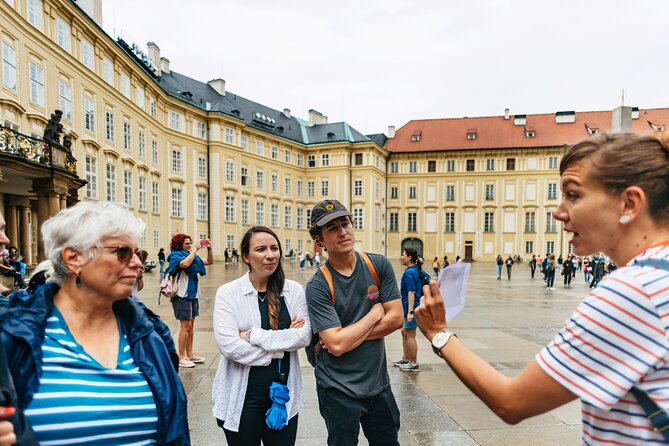 Prague: Grand City Tour with Bus, Castle exteriors & River Cruise - Stop 1: Na Příkopě to Prague Castle, your guided orientation