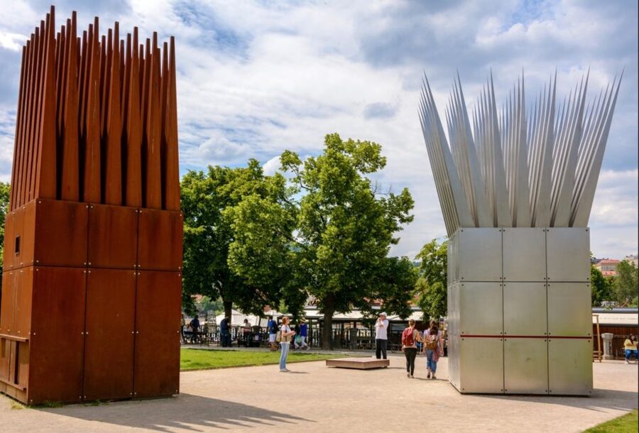 Prague: Half-Day City Highlights Walking Tour - Why this 4-hour highlights walk is a smart first taste of Prague