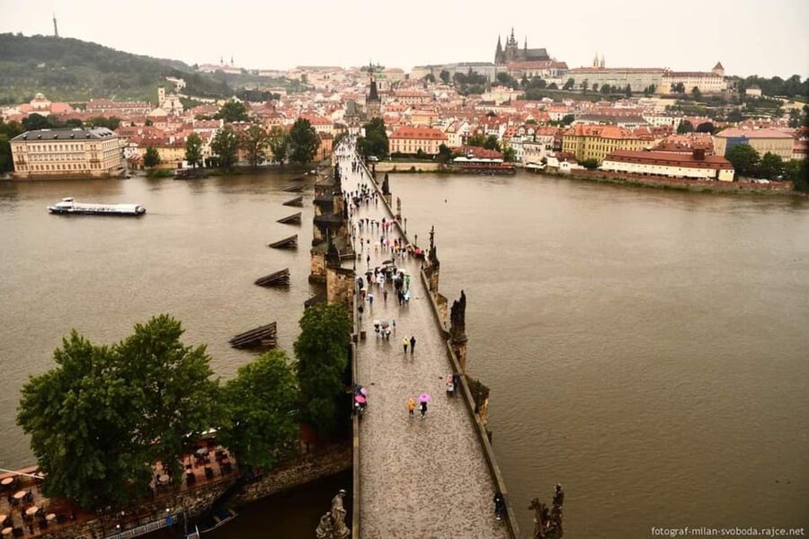 Prague: Hidden Gems Walking Tour with Local Guide - Wenceslas Square to Powder Tower: the city gate intro you didn’t know you needed