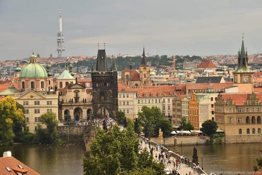 Prague: Hidden Gems Walking Tour with Local Guide - Old Town Square and the 1410 astronomical clock story