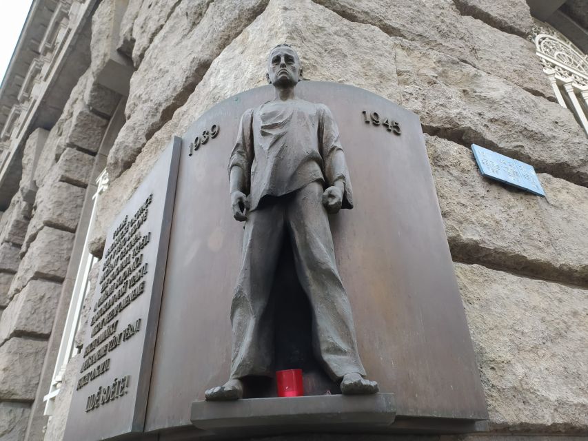 Prague: Historical Walking Tour with Focus on World War 2 - Why this WW2 walk turns Prague streets into a timeline