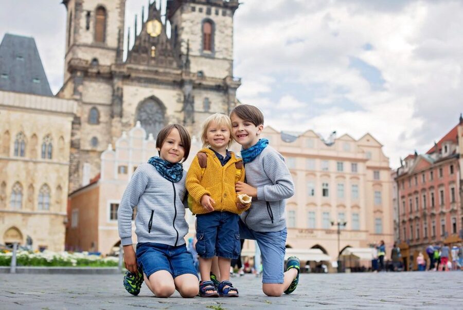 Prague Hradcany Castle, St Vitus Cathedral Tour with Tickets - Price and value: why $154 can make sense here