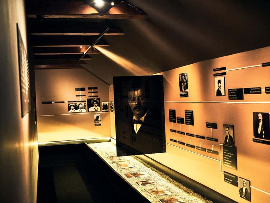 Prague: Kafka Museum Entry Ticket - Three-dimensional exhibits and audiovisual installations that do the storytelling