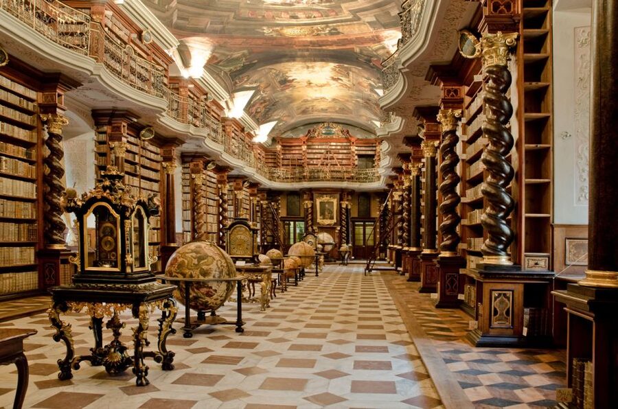 Prague: Klementinum Library & Astronomical Tower Guided Tour - Meridian Hall: how a sunbeam helped determine high noon