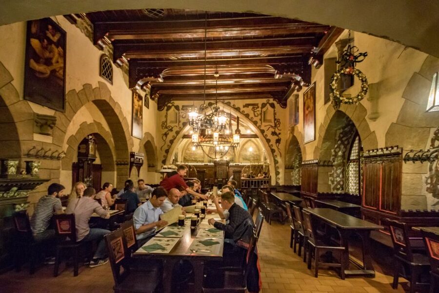 Prague: Legendary Beer Tour with Dinner - Dinner near Old Town Square: one course that keeps you comfortable