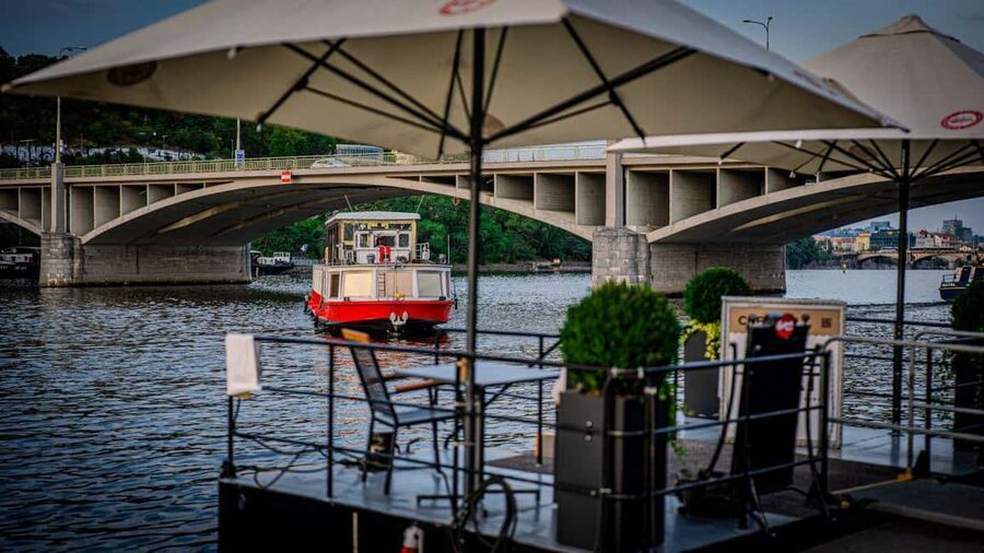 Prague: Lunch Cruise on the Vltava with 3-Course Menu - Passing Charles Bridge: the money shot view from the Vltava