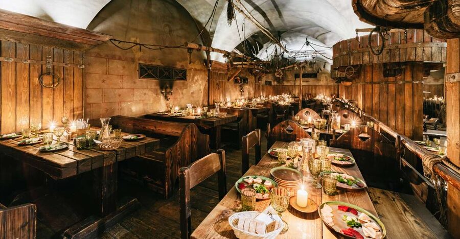 Prague: Medieval Dinner with Unlimited Drinks - Key things to know before you go