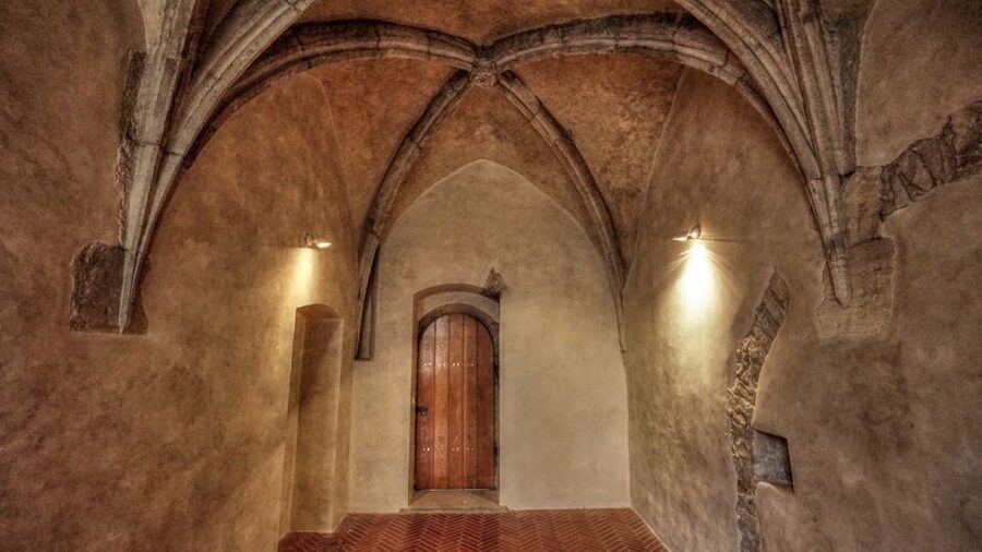 Prague: Medieval Underground Guided Tour - The Medieval Underground of the Old Town Hall: Houses, Tunnels, and a Real Street