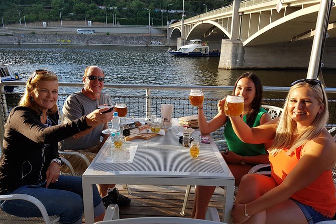 Prague Mini-Breweries Beer Tour with Czech Appetizers - Guides, style, and what the “best tours” have in common