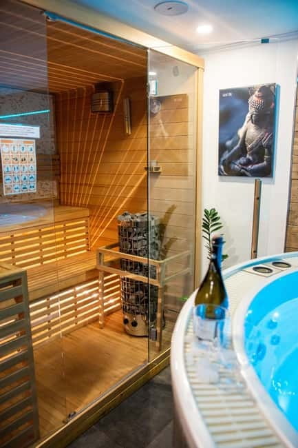 Prague: Modern Private Spa with Jacuzzi and/or Sauna - Should You Book This Private Prague Spa?