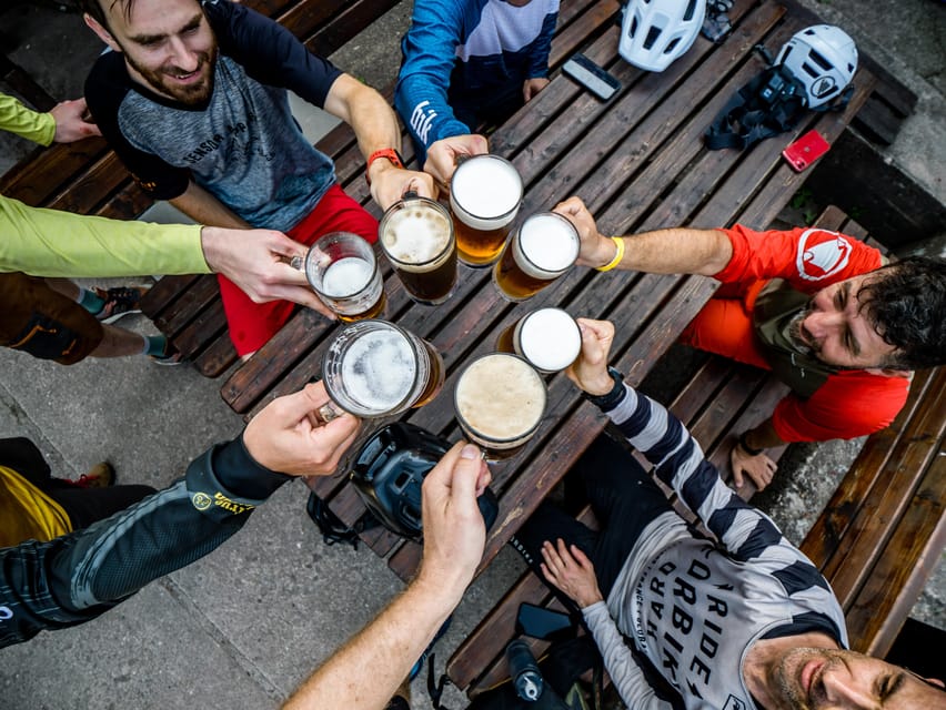 Prague Mountain Biking: Blast Through The Best Singletracks - The stop in Dobřichovice: koláč, flat white, and Pilsner Urquell