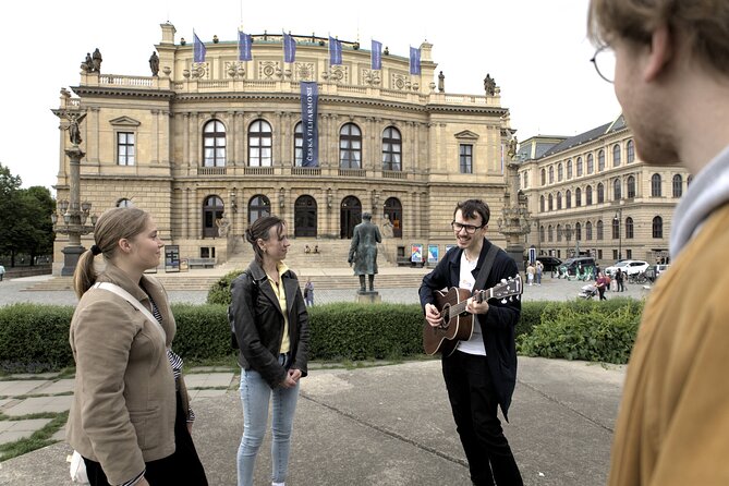 Prague: Mozart, Dvořák, Czech Folk Tour with a Guitarist - Why This Mozart, Dvorák, and Czech Folk Tour Feels Practical