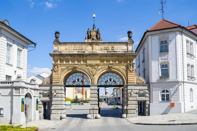 Prague-Munich One-Way Sightseeing Day Tour - Pilsen Brewery Museum and beer tasting with Old Town sights