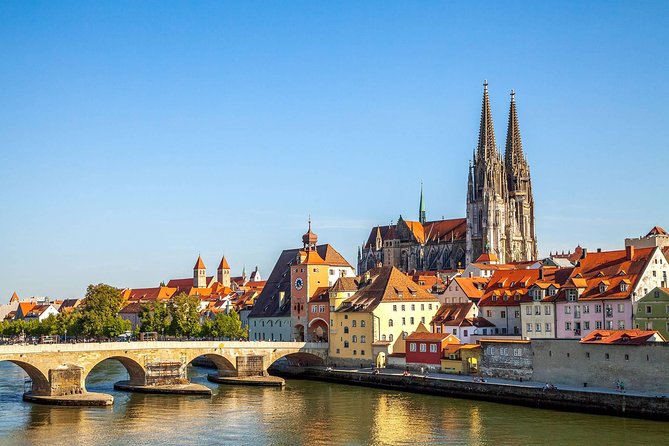 Prague-Munich One-Way Sightseeing Day Tour - Tips to enjoy the full 10 hours without getting cranky