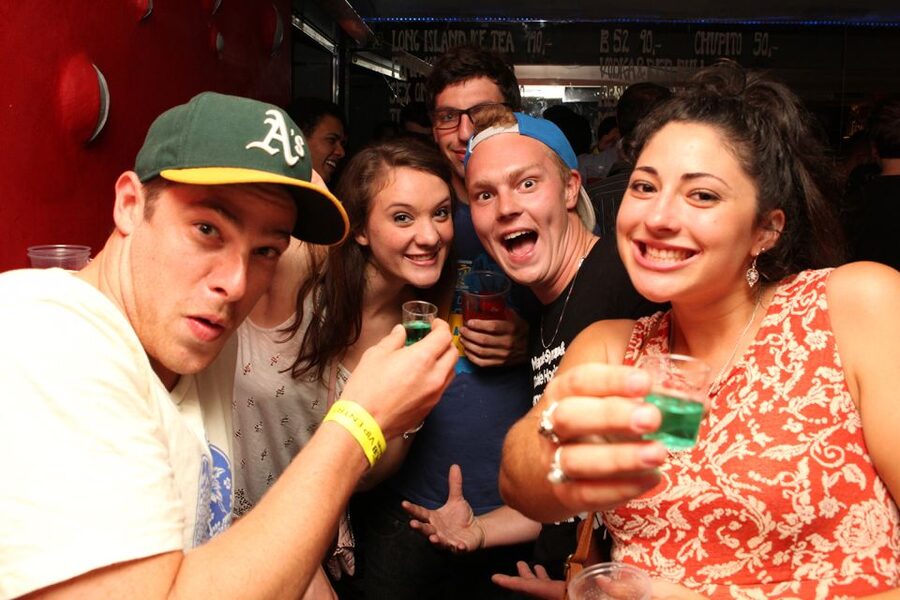 Prague: New Year's Eve Pub Crawl & Karlovy Lazne Club Entry - Party guides and group size: what it changes for you