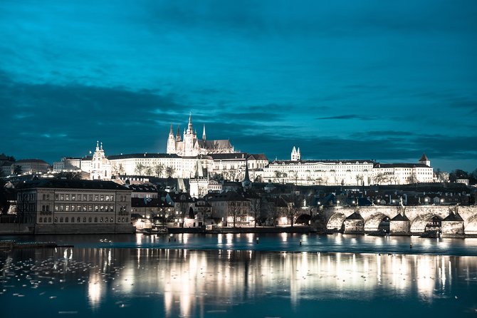 Prague Night Tour and River Vltava Dinner Cruise - First stop: the 6:15 pm coach ride and where you’ll actually meet